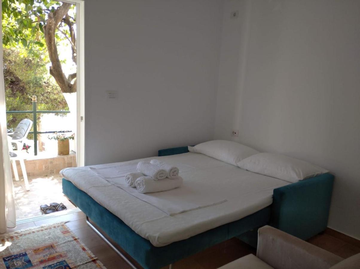 The Sun House Apartment Sarande Exterior photo