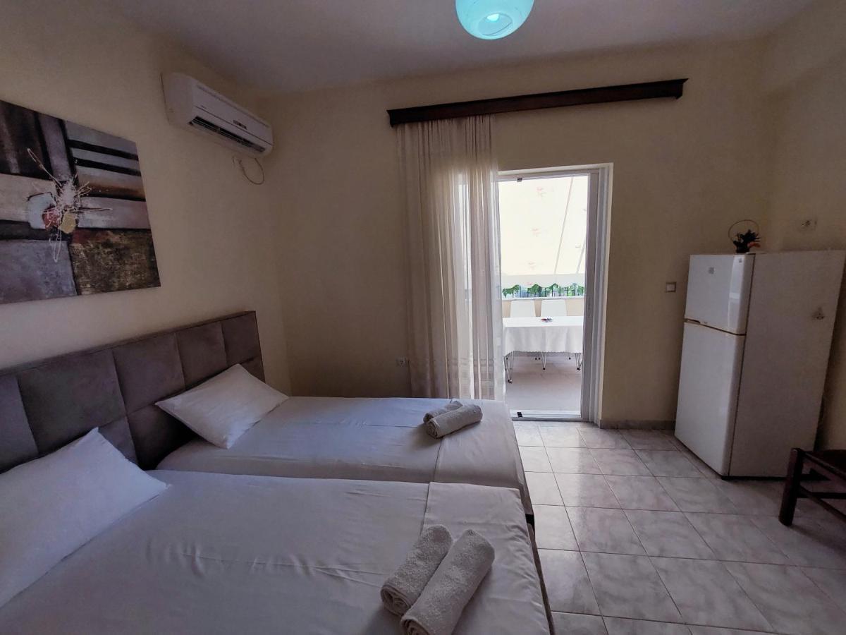 The Sun House Apartment Sarande Exterior photo