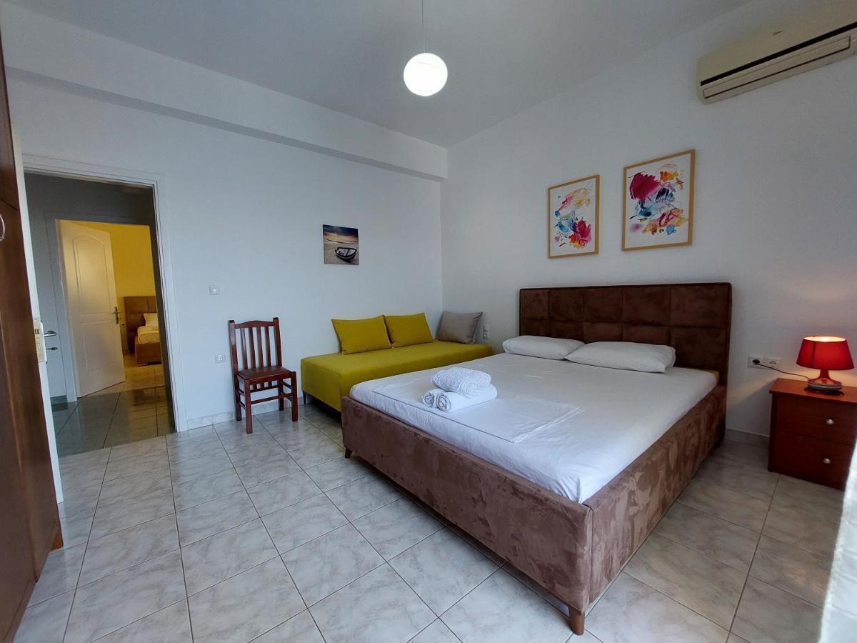 The Sun House Apartment Sarande Exterior photo