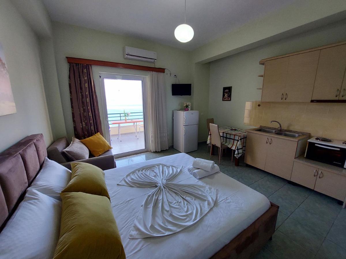 The Sun House Apartment Sarande Exterior photo
