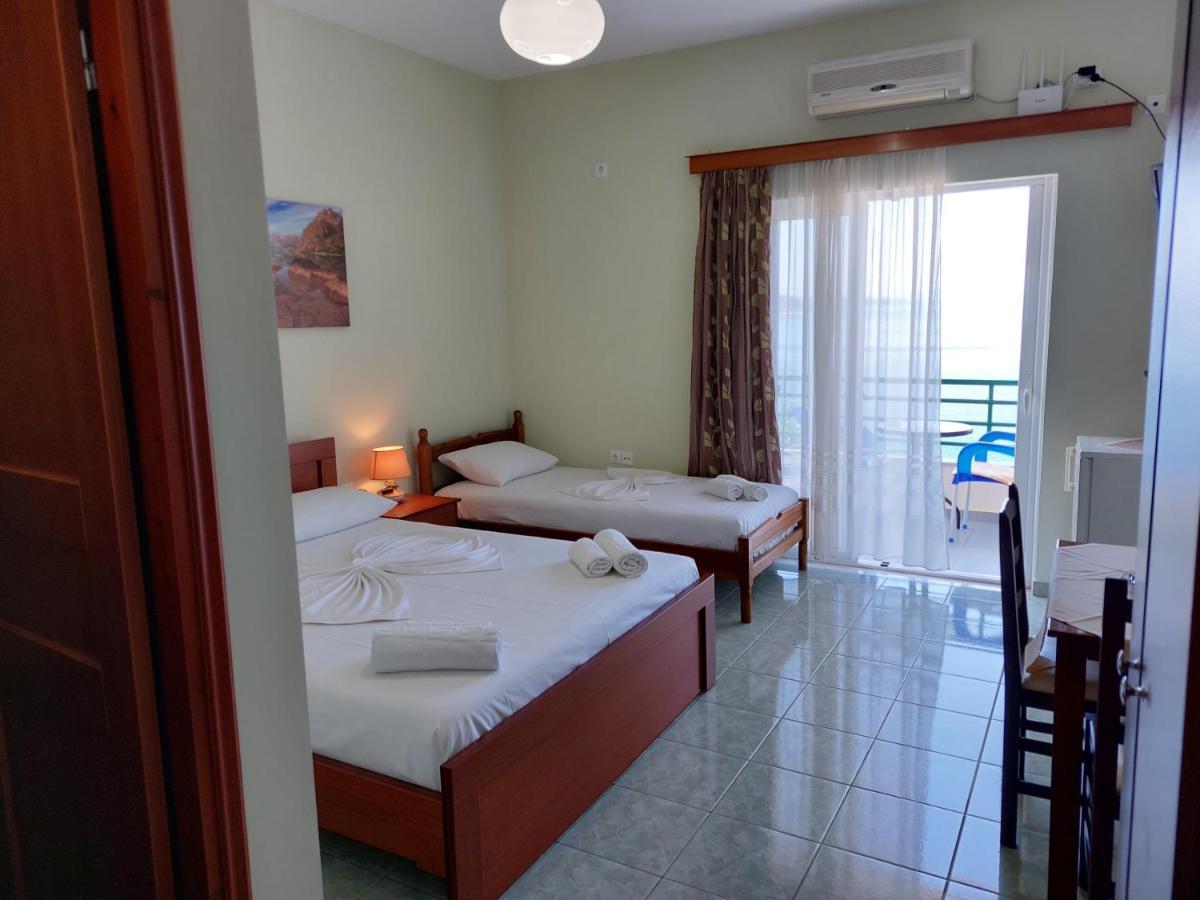 The Sun House Apartment Sarande Exterior photo